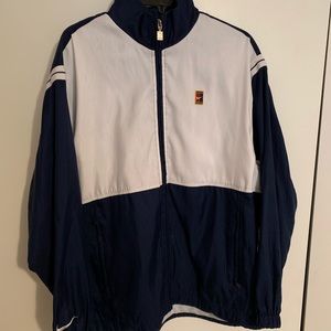 Nike challenge court light jacket
